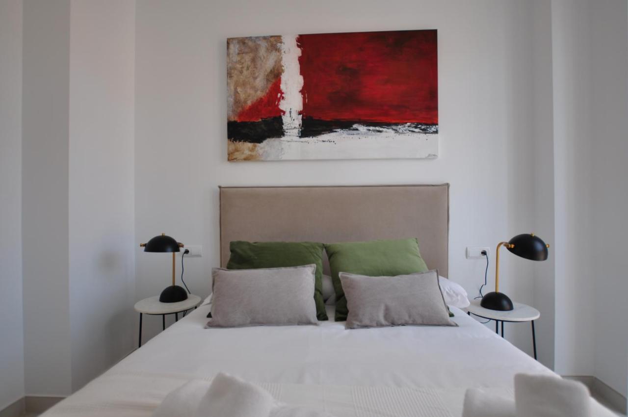 Capuchinos Cathedral Apartments Malaga Luaran gambar
